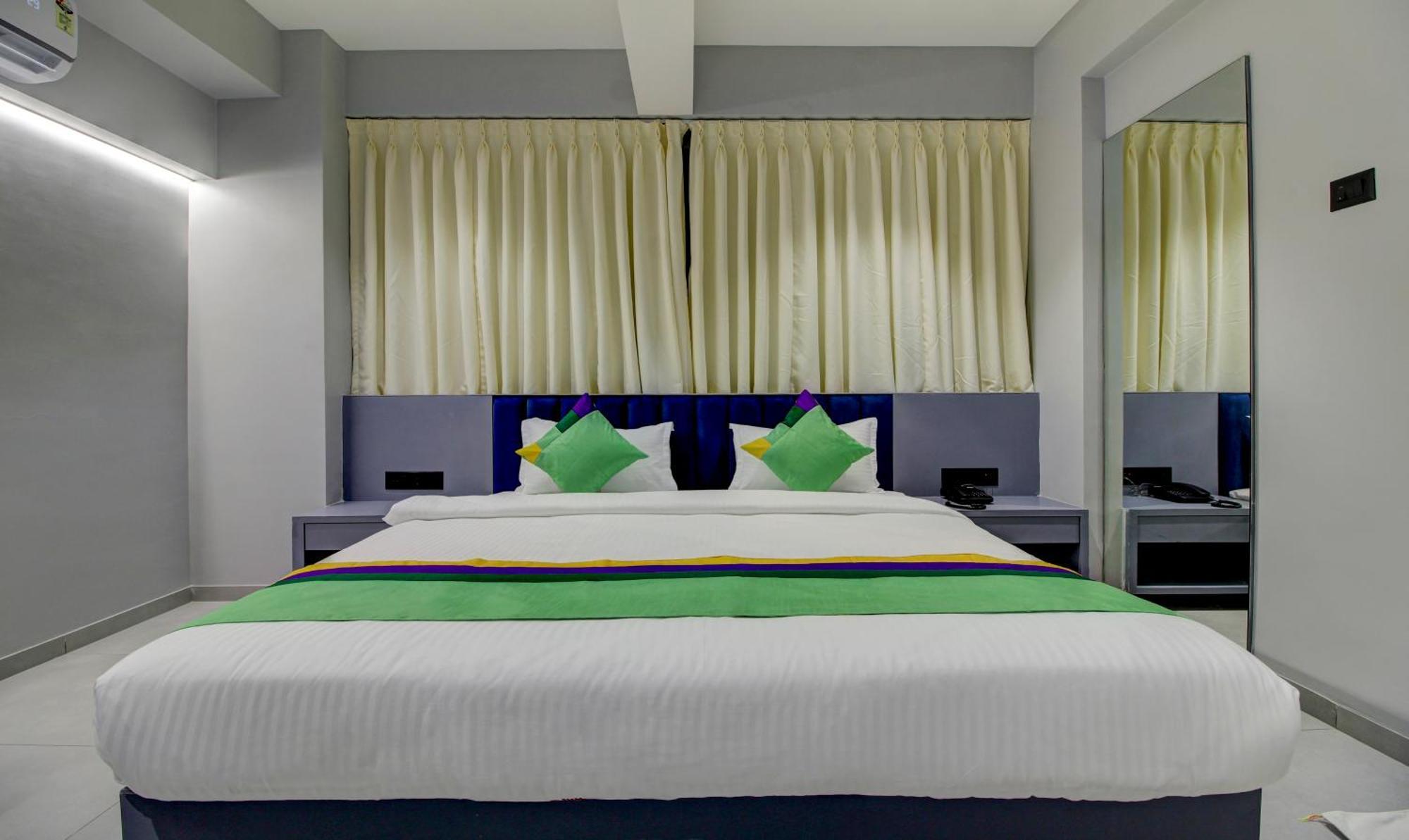 Comfort Inn Baner- Indian Nationals Only 浦那 外观 照片